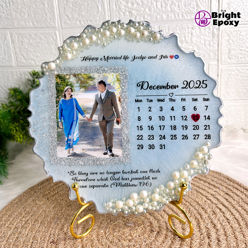 Customized Calendar & Pearl Resin Art Frame
