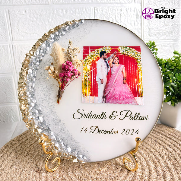 Resin Art With Crystal Stone or Flower bookey