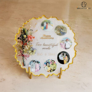 Parant's Annivesary Resin Art Freme With Calander